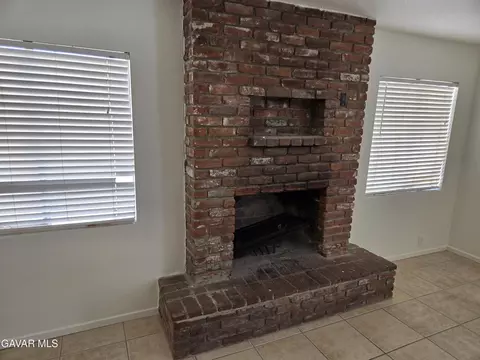 44036 Cedar Ave, Lancaster, CA 93534 photo 6