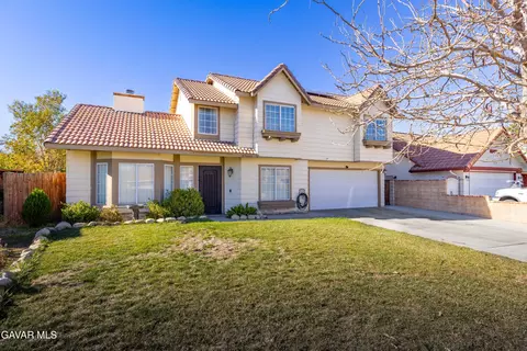 37449 Litchfield St, Palmdale, CA 93550