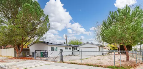 45469 Thornwood Ave, Lancaster, CA 93534