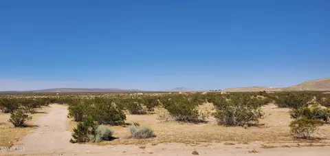 Knoll Crest, California City, CA 93505