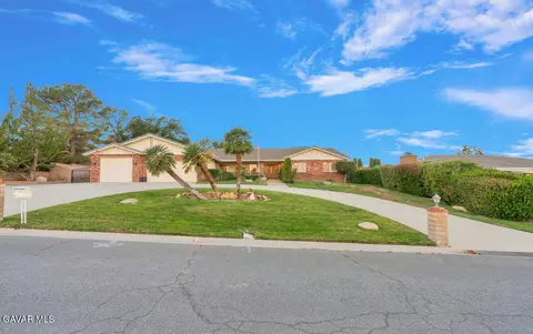 41653 62nd St W, Palmdale, CA 93551