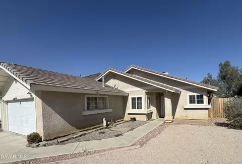3440 Citrine Ln, Rosamond, CA 93560