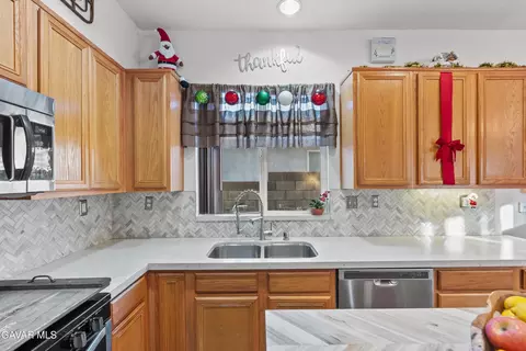 2756 Garnet Ln, Lancaster, CA 93535 photo 17
