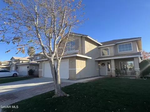 1562 Avenue H4 Ave W, Lancaster, CA 93534