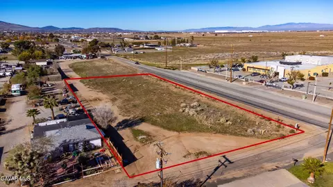 Cor Q 27th Ste Street E, Palmdale, CA 93550