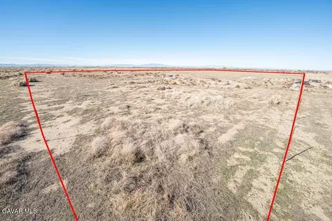 Cor Ave E K8 96 Ste, Lancaster, CA 93535 photo 3