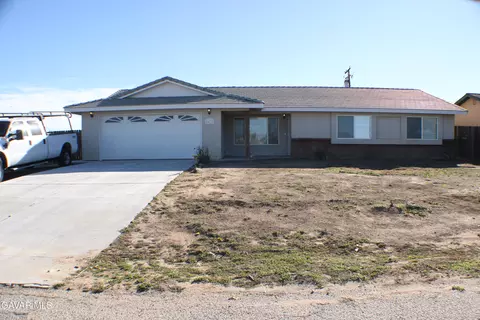 8472 Viburnum Ave, California City, CA 93505