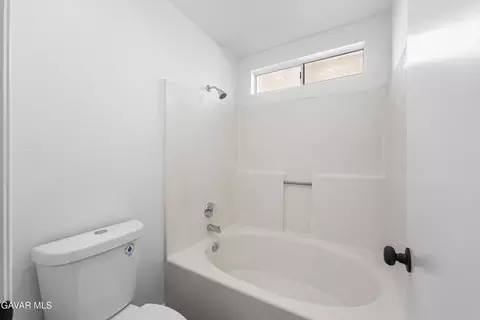 Bath - 44232 23rd St W, Lancaster, CA 93536 photo 4 of 4