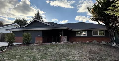 509 Oakwood St, Tehachapi, CA 93561 photo 1