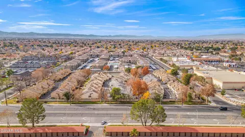 View/Area - 1834 Avenue J2 E #3, Lancaster, CA 93535 photo 2 of 2