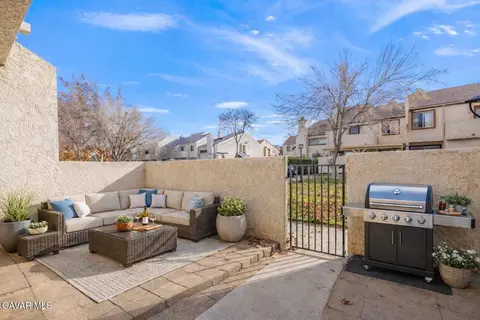 Exterior - 1834 Avenue J2 E #3, Lancaster, CA 93535 photo 2 of 7