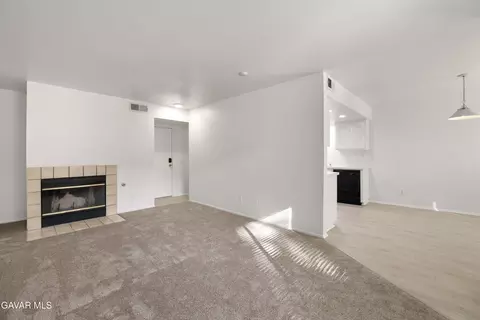 Living - 1834 Avenue J2 E #3, Lancaster, CA 93535 photo 2 of 4