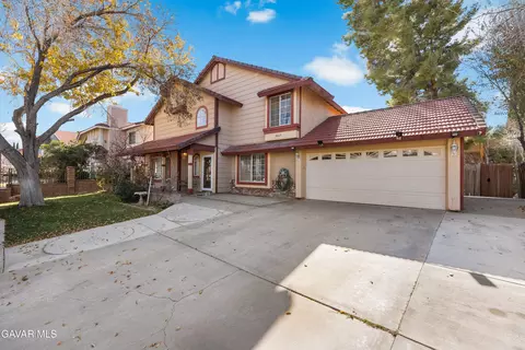 37635 Sandra Ln, Palmdale, CA 93550 photo 4