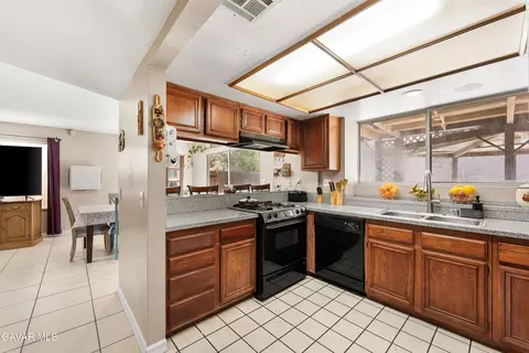 37635 Sandra Ln, Palmdale, CA 93550 photo 21