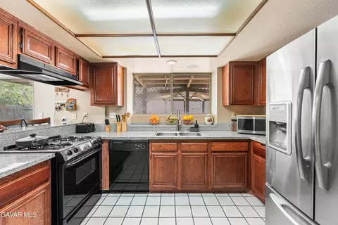 37635 Sandra Ln, Palmdale, CA 93550 photo 18