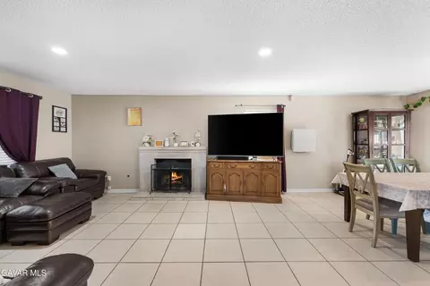 37635 Sandra Ln, Palmdale, CA 93550 photo 14