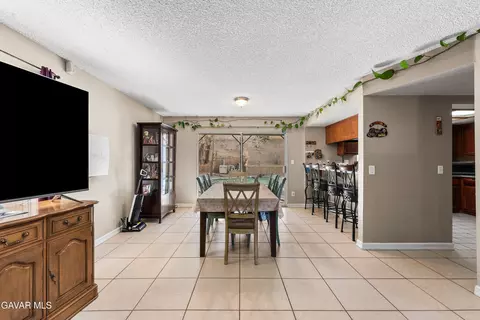 37635 Sandra Ln, Palmdale, CA 93550 photo 9