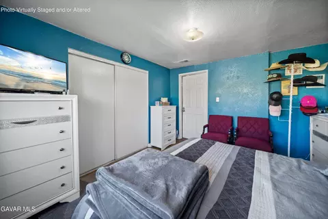 Bedroom - 2005 Norberry St W, Lancaster, CA 93536 photo 2 of 7
