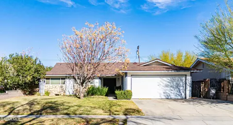 517 Avenue J10 W, Lancaster, CA 93534