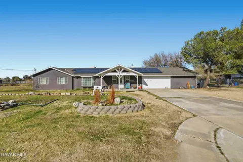 10817 Avenue R12 E, Littlerock, CA 93543