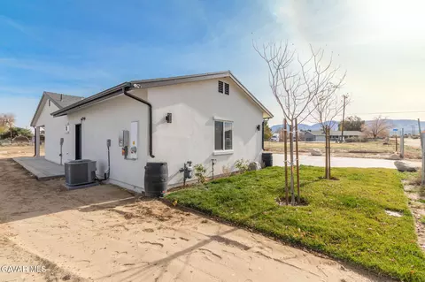 36516 103rd St E, Littlerock, CA 93543 photo 3