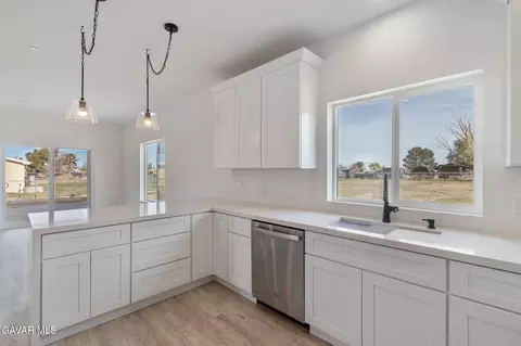 36516 103rd St E, Littlerock, CA 93543 photo 18