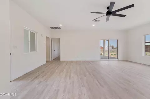 36516 103rd St E, Littlerock, CA 93543 photo 11