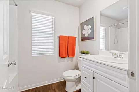 Bath - 44739 Aspen St, Lancaster, CA 93535 photo 3 of 3