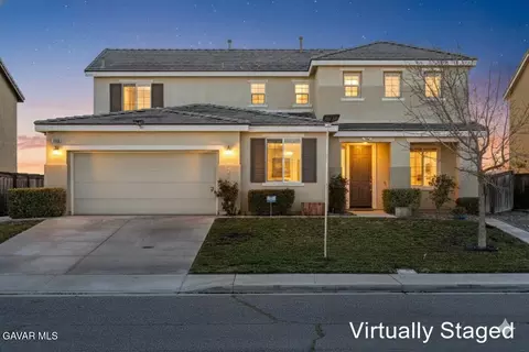 2426 Driftwood Dr, Rosamond, CA 93560