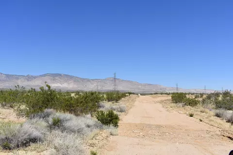 Sierra Hwy/main St & Ave 20, Mojave, CA 93501