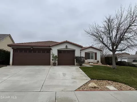 39347 Jacob Dr, Palmdale, CA 93551