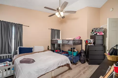Bedroom - 1335 Samra Ave, Lancaster, CA 93535 photo 1 of 4