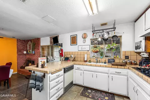 42902 Sachs Dr, Lancaster, CA 93536 photo 16