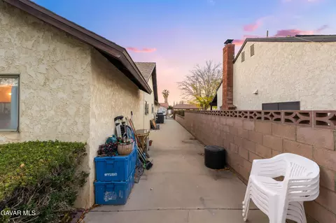 42902 Sachs Dr, Lancaster, CA 93536 photo 39