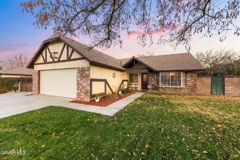 42902 Sachs Dr, Lancaster, CA 93536 photo 6