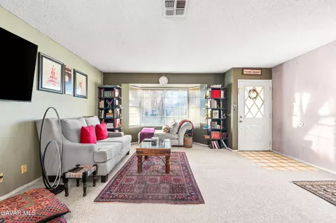 42902 Sachs Dr, Lancaster, CA 93536 photo 9