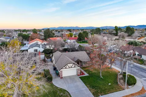 42902 Sachs Dr, Lancaster, CA 93536 photo 54