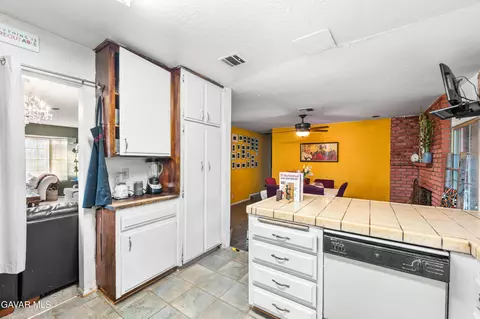 42902 Sachs Dr, Lancaster, CA 93536 photo 18
