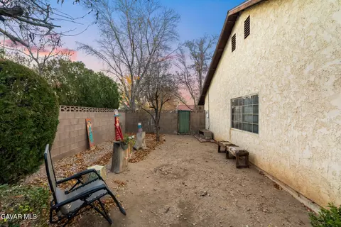 42902 Sachs Dr, Lancaster, CA 93536 photo 48