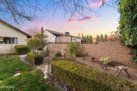 42902 Sachs Dr, Lancaster, CA 93536 photo 44
