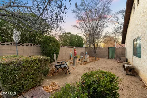 42902 Sachs Dr, Lancaster, CA 93536 photo 49