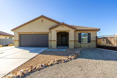 Exterior - 44527 Freer Way, Lancaster, CA 93536 photo 3 of 14