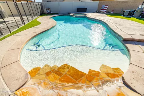 Exterior - 44527 Freer Way, Lancaster, CA 93536 photo 8 of 14