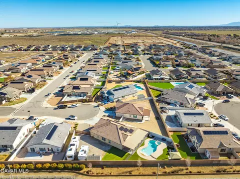 View/Area - 44527 Freer Way, Lancaster, CA 93536 photo 3 of 5