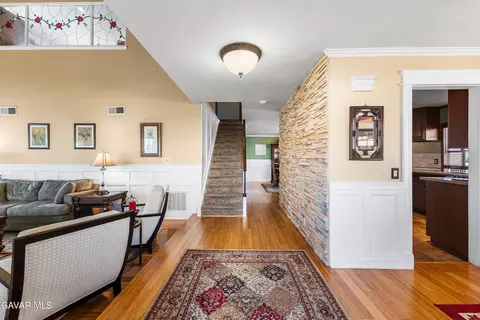 Entry Way - 44003 7th St E, Lancaster, CA 93535 photo 1 of 4