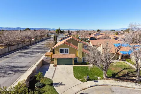 View/Area - 44003 7th St E, Lancaster, CA 93535 photo 1 of 7