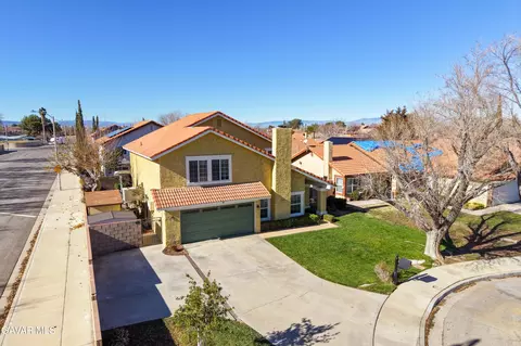 View/Area - 44003 7th St E, Lancaster, CA 93535 photo 3 of 7