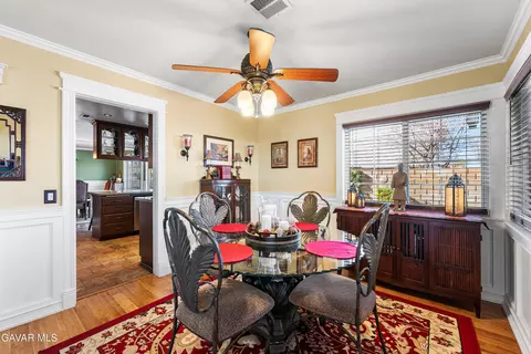 Dining - 44003 7th St E, Lancaster, CA 93535 photo 2 of 7