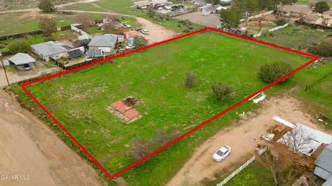 43322 43rd St W, Lancaster, CA 93536