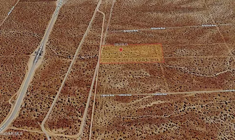 Leticia Ave, California City, CA 93505